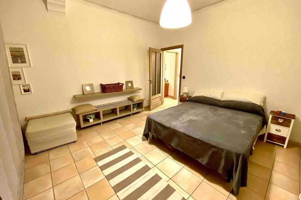Appartamento Cozy In Super Centro! Asti Eksteriør billede